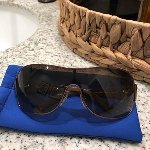 Authentic Versace sunglasses excellent condition